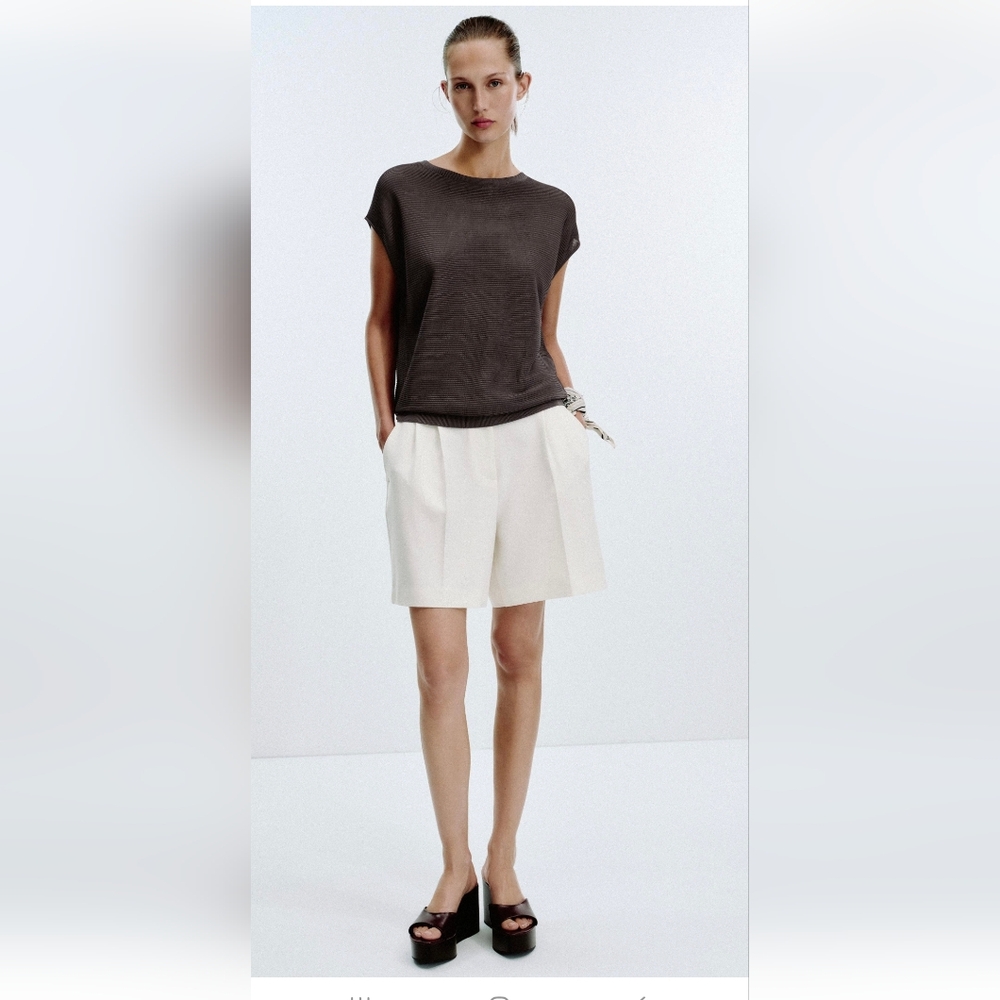 Zara SLEEVELESS RIB KNIT TOP(S)